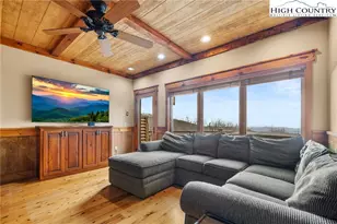 109 W Shamrock Ln, Beech Mountain, NC 28604 - Photo 33