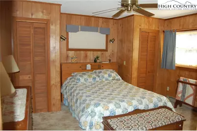 72 Robin Circle, Newland, NC 28657 - Photo 11