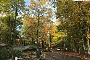 72 Robin Cir, Newland, NC 28657 - Photo 3