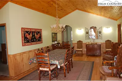 72 Robin Circle, Newland, NC 28657 - Photo 5