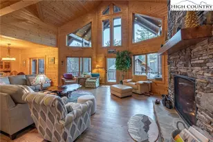 1989 Johns Ridge Pkwy, Lenoir, NC 28645 - Photo 9