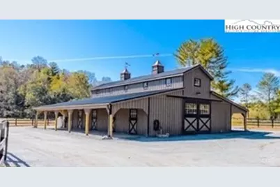 1989 Johns Ridge Parkway, Lenoir, NC 28645 - Photo 43