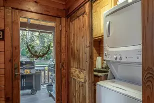 1989 Johns Ridge Pkwy, Lenoir, NC 28645 - Photo 35