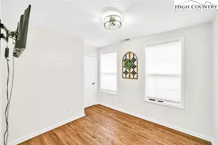 389 Highland Dr, Sparta, NC 28675 - Photo 21