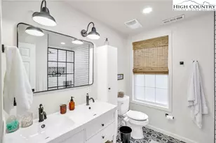 389 Highland Dr, Sparta, NC 28675 - Photo 17