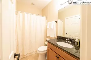 120 Pleasant View Blvd, Sugar Mountain, NC 28604 - Photo 33