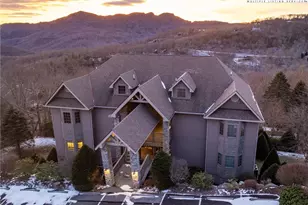 120 Pleasant View Blvd, Sugar Mountain, NC 28604 - Photo 5