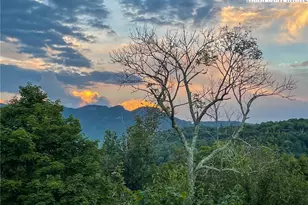 120 Pleasant View Blvd, Sugar Mountain, NC 28604 - Photo 19