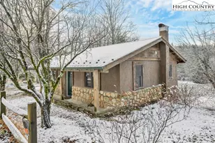 5171 Edgemont Rd, Collettsville, NC 28611 - Photo 3