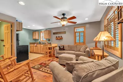 5171 Edgemont Road, Collettsville, NC 28611 - Photo 1