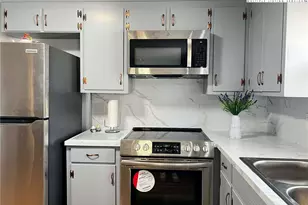 290 Riverview Dr, Sparta, NC 28675 - Photo 9