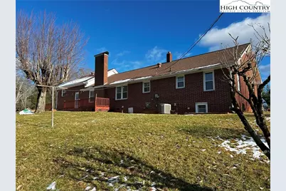 290 Riverview Drive, Sparta, NC 28675 - Photo 3