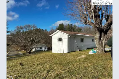 290 Riverview Drive, Sparta, NC 28675 - Photo 37