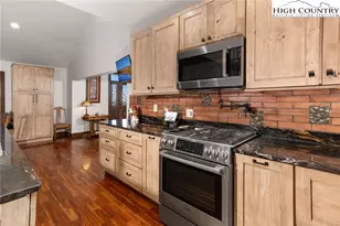 1543 Grouse Moor Dr, Sugar Mountain, NC 28604 - Photo 17