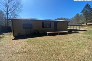 462 Hartsoe Rd, Warrensville, NC 28693 - Photo 15