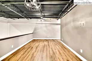 215 S Jefferson Station Pl, West Jefferson, NC 28694 - Photo 25