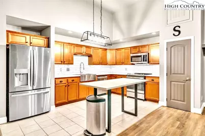 215 S Jefferson Station Place #203, West Jefferson, NC 28694 - Photo 7