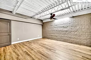 215 S Jefferson Station Pl, West Jefferson, NC 28694 - Photo 31