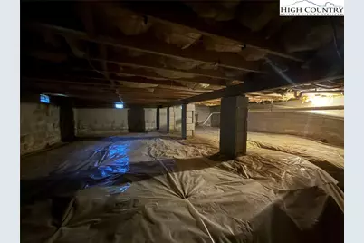 6383 Nc 88 W Highway, Warrensville, NC 28693 - Photo 23