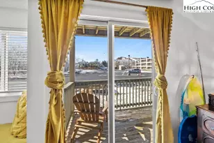 301 Pinnacle Inn Rd, Beech Mountain, NC 28604 - Photo 7