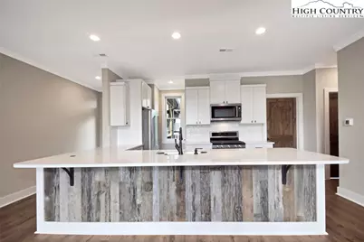 Tbd Crescent Lane #22B, Sugar Mountain, NC 28604 - Photo 5