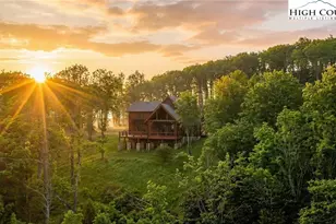 761 Foxfire Dr, Banner Elk, NC 28604 - Photo 5