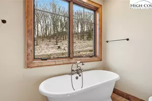 761 Foxfire Dr, Banner Elk, NC 28604 - Photo 33