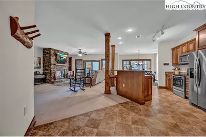 136-D Wapiti Way #9-D, Banner Elk, NC 28604 - Photo 5