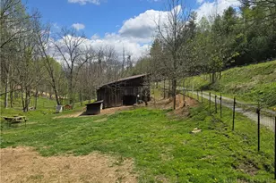 325 Sawyers Rd, Warrensville, NC 28693 - Photo 5