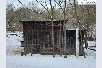 325 Sawyers Road, Warrensville, NC 28693 - Photo 3