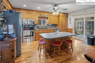 3289 421 N Hwy, Boone, NC 28607 - Photo 11