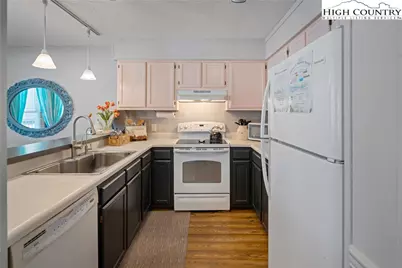 301 Pinnacle Inn Road #2101, Banner Elk, NC 28604 - Photo 13