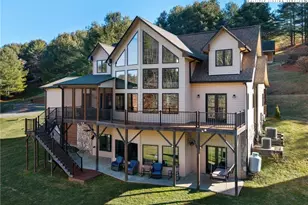 446 Green Meadows Dr, Todd, NC 28684 - Photo 1