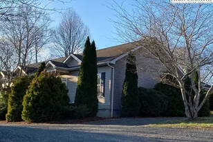 403 Ridgecrest Ave, West Jefferson, NC 28694 - Photo 1