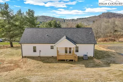 308 Fieldstone Way, Fleetwood, NC 28626 - Photo 31