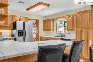 6670 Hickory Nut Gap Rd, Banner Elk, NC 28604 - Photo 15