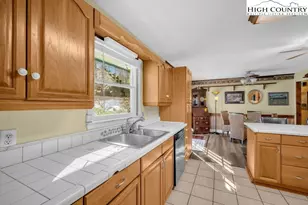 6670 Hickory Nut Gap Rd, Banner Elk, NC 28604 - Photo 15