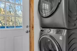 208 Meadow Loop, Newland, NC 28657 - Photo 21