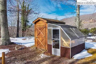 487 Klonteska Dr, Banner Elk, NC 28604 - Photo 47