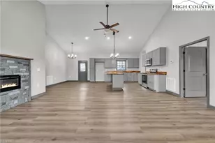 106 Blairfield Ct, North Wilkesboro, NC 28659 - Photo 5