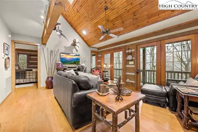 7019 Hummingbird Lane, Blowing Rock, NC 28605 - Photo 25