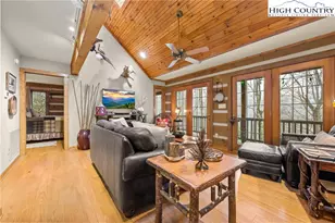 7019 Hummingbird Ln, Blowing Rock, NC 28605 - Photo 25