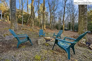 7019 Hummingbird Ln, Blowing Rock, NC 28605 - Photo 11