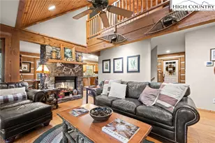 7019 Hummingbird Ln, Blowing Rock, NC 28605 - Photo 17