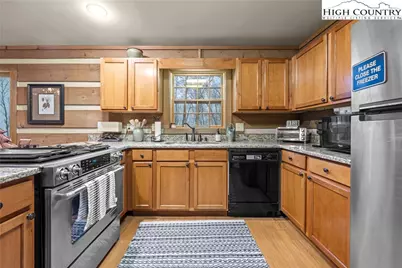 7019 Hummingbird Lane, Blowing Rock, NC 28605 - Photo 23