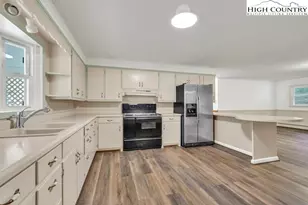 2578 Meat Camp Rd, Boone, NC 28607 - Photo 27