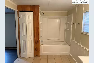 55 Twin Oaks Lane, Spruce Pine, NC 28777 - Photo 13