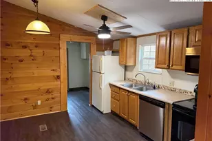 55 Twin Oaks Ln, Spruce Pine, NC 28777 - Photo 7