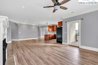 180 Gateway Drive #301, Boone, NC 28607 - Photo 7