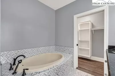 180 Gateway Drive #301, Boone, NC 28607 - Photo 19